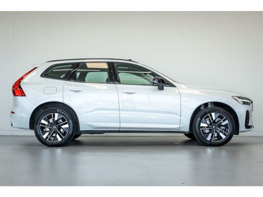 Volvo  XC60 T6 350PK AWD Plus | Pano-dak | 360&deg; | Head Up Display | Trekhaak | All season ActivLease financial lease