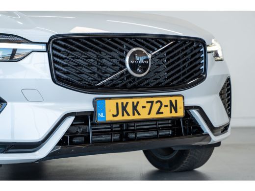 Volvo  XC60 T6 350PK AWD Plus | Pano-dak | 360&deg; | Head Up Display | Trekhaak | All season ActivLease financial lease