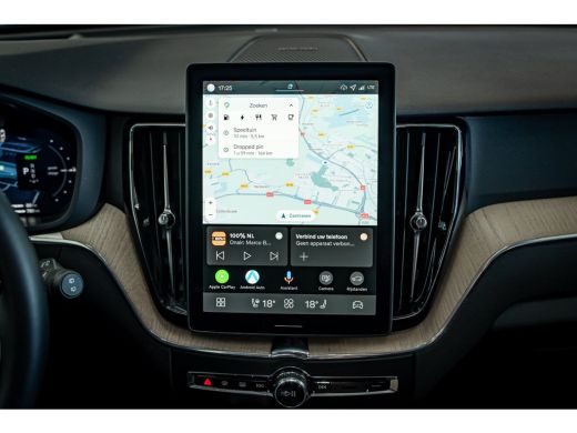 Volvo  XC60 T6 350PK AWD Plus | Pano-dak | 360&deg; | Head Up Display | Trekhaak | All season ActivLease financial lease
