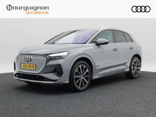 Audi Q4 e-tron 45 S-line 82 kWh 286 Pk | Head Up | Stoelverwarming | Adaptive Cruise | Memorie | Trekhaak | CarP... ActivLease financial lease