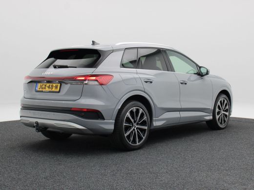 Audi Q4 e-tron 45 S-line 82 kWh 286 Pk | Head Up | Stoelverwarming | Adaptive Cruise | Memorie | Trekhaak | CarP... ActivLease financial lease