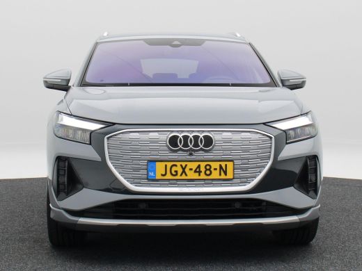 Audi Q4 e-tron 45 S-line 82 kWh 286 Pk | Head Up | Stoelverwarming | Adaptive Cruise | Memorie | Trekhaak | CarP... ActivLease financial lease