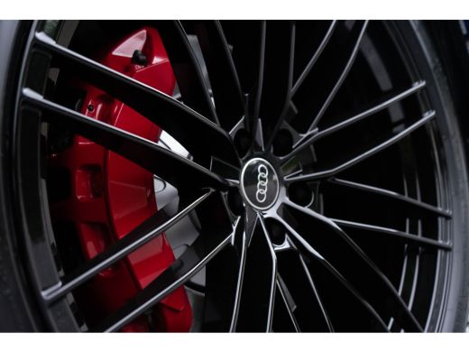 Audi SQ8 Quattro 371kW ActivLease financial lease