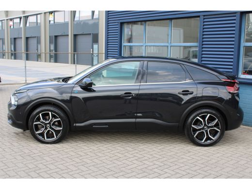 Citroën &euml;-C4 Shine 50 kWh SOH 89,81% | PEMIUM AUDIO | CAMERA | COMFORT SEATS | STOEL + STUUR VERW. | CARPLAY ActivLease financial lease