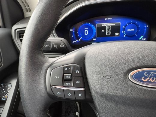 Ford Focus 125PK EcoB. Automaat Titanium Carplay-android/Navigatie/Parkeerhulp/Camera/Keyfree ActivLease financial lease