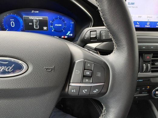 Ford Focus 125PK EcoB. Automaat Titanium Carplay-android/Navigatie/Parkeerhulp/Camera/Keyfree ActivLease financial lease