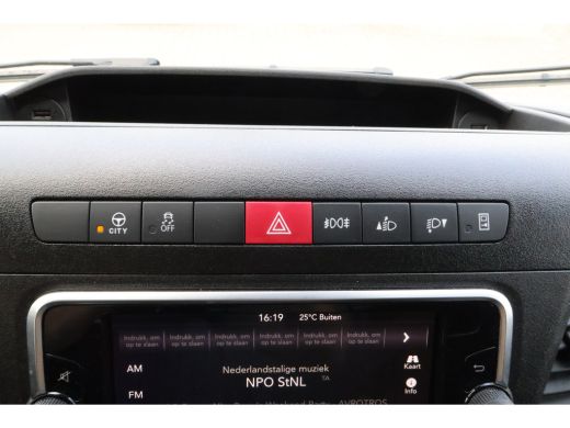 Iveco Daily 35C14 Automaat Koelwagen Bakwagen met Laadklep ActivLease financial lease