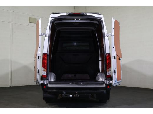 Iveco Daily 35S21 Hi-Matic Automaat DC 3.5T Trekhaak ActivLease financial lease