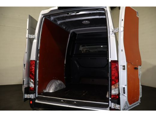 Iveco Daily 35S21 Hi-Matic Automaat DC 3.5T Trekhaak ActivLease financial lease