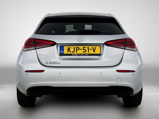 Mercedes-Benz A-Klasse 250 e Plug-In Hybrid CAMERA | 1/2 LEER | FULL-LED | NAVI ActivLease financial lease