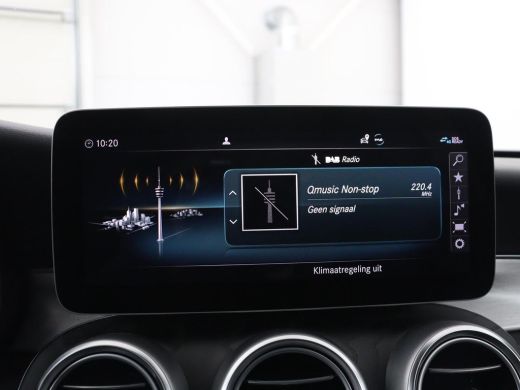 Mercedes-Benz C-Klasse Estate 180 Business Solution AMG | Panoramadak | Trekhaak | Leder/alcantara | Stoelverwarming | V... ActivLease financial lease