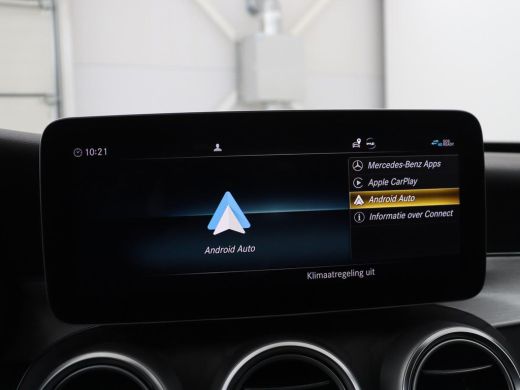 Mercedes-Benz C-Klasse Estate 180 Business Solution AMG | Panoramadak | Trekhaak | Leder/alcantara | Stoelverwarming | V... ActivLease financial lease