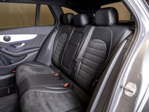 Mercedes-Benz C-Klasse Estate 300 e Business Solution AMG / 320pk / Panorama dak / Trekhaak / Multibeam / ActivLease financial lease