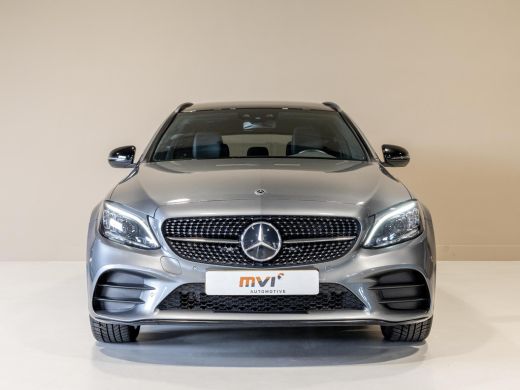 Mercedes-Benz C-Klasse Estate 300 e Business Solution AMG / 320pk / Panorama dak / Trekhaak / Multibeam / ActivLease financial lease