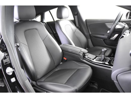 Mercedes-Benz CLA Shooting Brake *1ste Eigenaar*Leer*Navigatie*Camera* 180 ActivLease financial lease