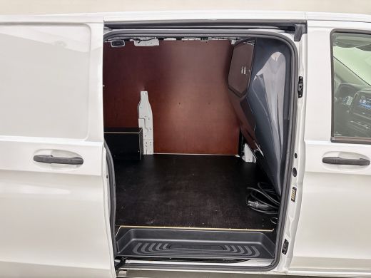 Mercedes-Benz eVito 112 L2 60 kWh Camera 266km actieradius Facelift Betimmering Mercedes-Certified ActivLease financial lease