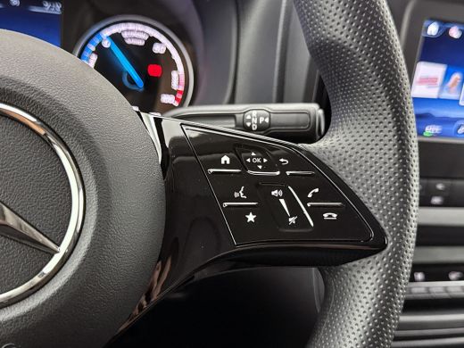 Mercedes-Benz eVito 112 L2 60 kWh Camera 266km actieradius Facelift Betimmering Mercedes-Certified ActivLease financial lease