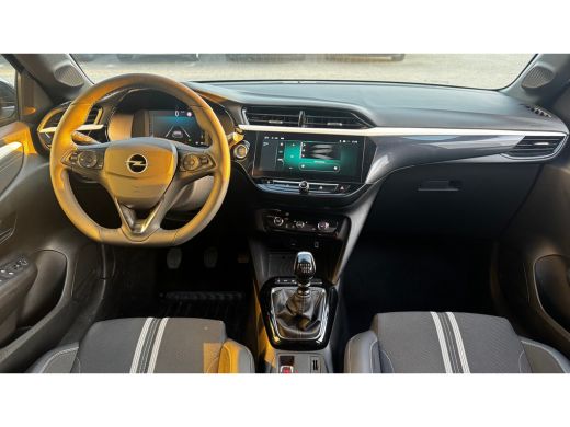 Opel Corsa 1.2 TURBO 100PK GS / NAVI / LEDER / CLIMA / LED / PDC / 16" LMV / CAMERA / KEYLESS !! ActivLease financial lease