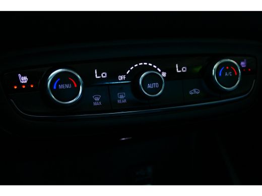 Opel Crossland 1.2 TURBO 130PK ELLEGANCE / CAMERA / STOEL-STUURVERWARMING / AGR / 17"LMV / NAVI / CLIMA / LED / ... ActivLease financial lease
