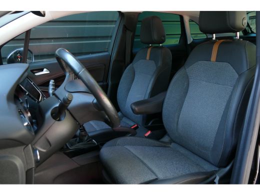Opel Crossland 1.2 TURBO 130PK ELLEGANCE / CAMERA / STOEL-STUURVERWARMING / AGR / 17"LMV / NAVI / CLIMA / LED / ... ActivLease financial lease