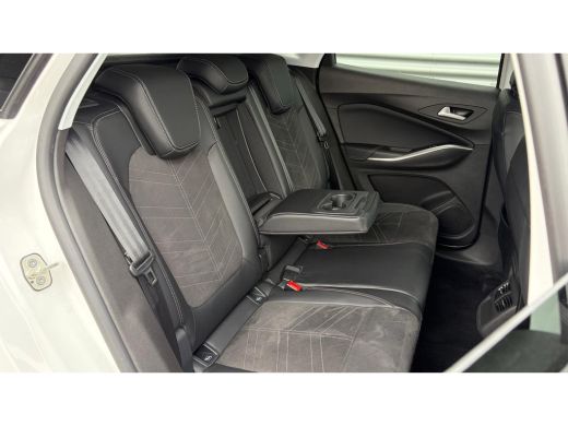Opel Grandland 1.2 TURBO 130PK LEVEL 4 ULTIMATE AUTOMAAT / NAVI / LEDER / CLIMA / LED / PDC / AGR / 19" LMV / KE... ActivLease financial lease