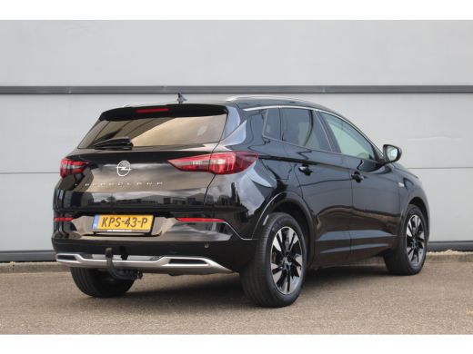 Opel Grandland 1.6 Turbo Plug-In Hybrid Ultimate | Trekh. | Elek. Achterklep | Adaptive | Alcantara | Camera | S... ActivLease financial lease