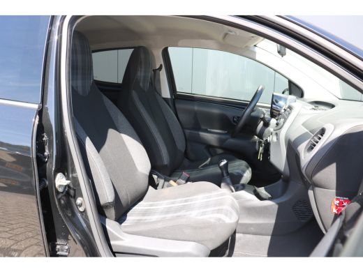 Peugeot 108 1.0 e-VTi Active | Airco | El. ramen | Centrale deurvergrendeling | Blue Tooth | Mistlampen voor | ActivLease financial lease