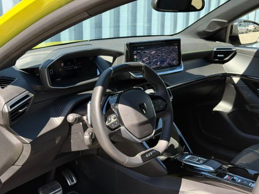 Peugeot 208 1.2 Hybrid 110 e-DCS6 GT 360 camera | Adeptieve cruise control met Stop&Go | Sfeerverlichting int... ActivLease financial lease