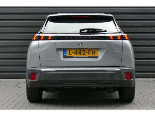 Peugeot e-2008 EV 136PK 50KWH ACTIVE AUTOMAAT / NAVI / LED / 16"LMV / CLIMA / PDC / BLUETOOTH / CRUISECONTROL / ... ActivLease financial lease