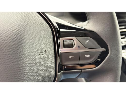 Peugeot e-208 Business | Elektrische parkeerrem | Elektrische parkeerrem | Extra getinte achterste zijruiten en... ActivLease financial lease