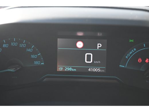 Peugeot e-208 EV Allure 50 kWh 100%SOH! | Navigatie By App | Climate Control | Parkeersensoren | Cruise Control... ActivLease financial lease
