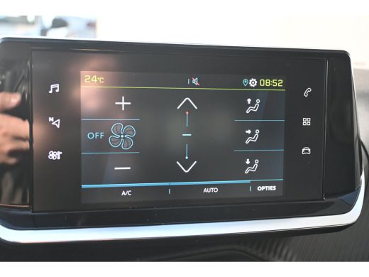 Peugeot e-208 EV Allure 50 kWh 100%SOH! | Navigatie By App | Climate Control | Parkeersensoren | Cruise Control... ActivLease financial lease