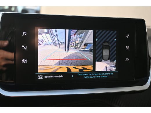 Peugeot e-208 EV Allure 50 kWh 100%SOH! | Navigatie By App | Climate Control | Parkeersensoren | Cruise Control... ActivLease financial lease