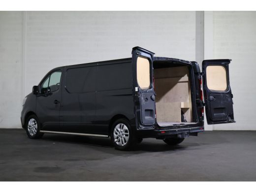 Renault Trafic 2.0 dCi 150pk L2 H1 Work Edition Automaat ActivLease financial lease
