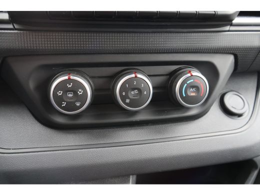 Renault Trafic 2.0 dCi 150pk L2 H1 Work Edition Automaat ActivLease financial lease