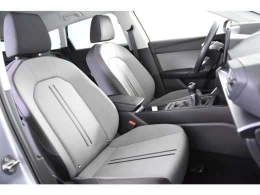 Seat Leon Sportstourer *1ste Eigenaar*Navigatie*PDC*Carplay* ActivLease financial lease