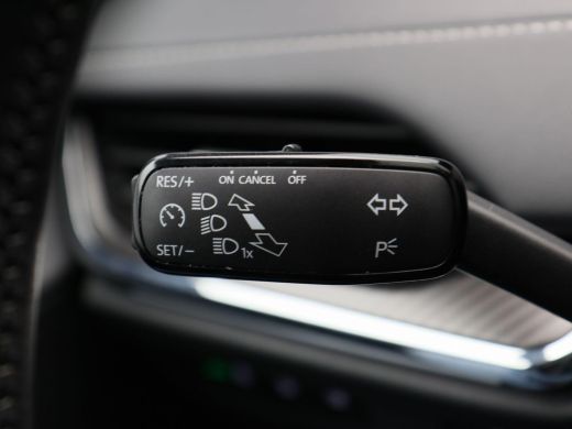 Skoda Enyaq iV 80 Sportline 204 Pk | Stoel/Stuur Verwarming | Achterbank Verwarmd | Cruise Control | Camera | Al... ActivLease financial lease