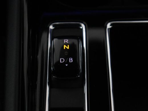 Skoda Enyaq iV | SOH 92.7% | Leder/alcantara | Stuur verwarming | Camera | Park assist | Cruise control | Carpla... ActivLease financial lease