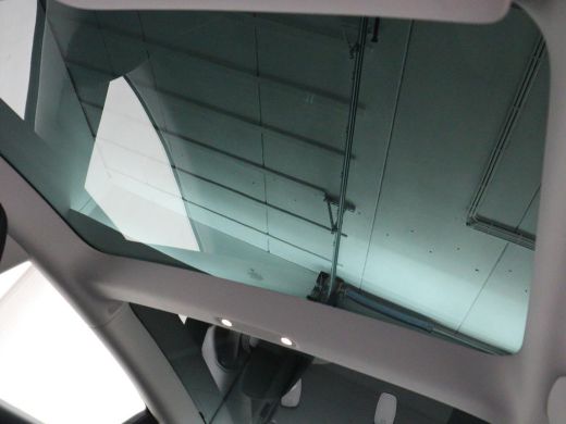 Tesla Model 3 | Traffic-Aware Cruise control | Leder | Lichtmetaal 20'' | Achterbank verwarming | Park assist |... ActivLease financial lease