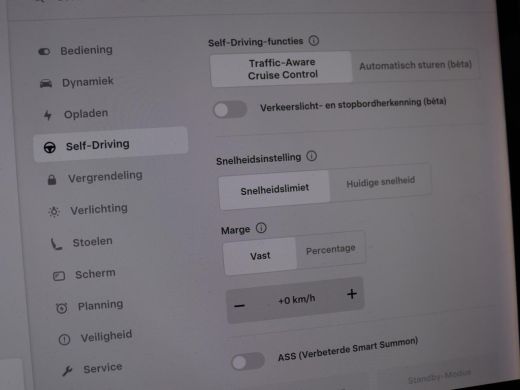 Tesla Model 3 | Traffic-Aware Cruise control | Leder | Lichtmetaal 20'' | Achterbank verwarming | Park assist |... ActivLease financial lease