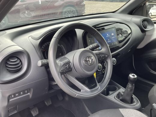 Toyota Aygo 1.0 VVT-i MT Play **ADAPTIEF CRUISE CONTROL/ PARKEERCAMERA/ APPLE CARPLAY** ActivLease financial lease