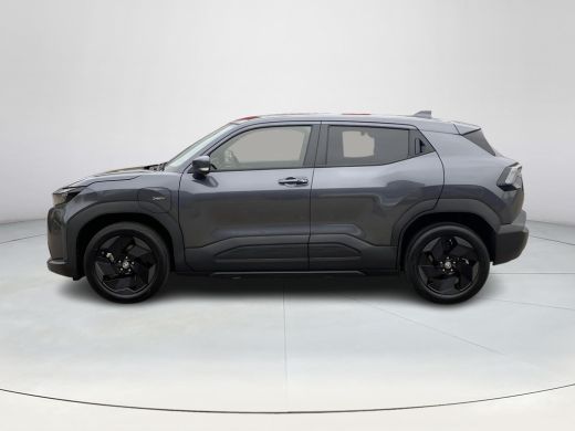 Toyota Urban Cruiser Dynamic 61 kWh | Nieuwe auto | Binnenkort verwacht | ActivLease financial lease
