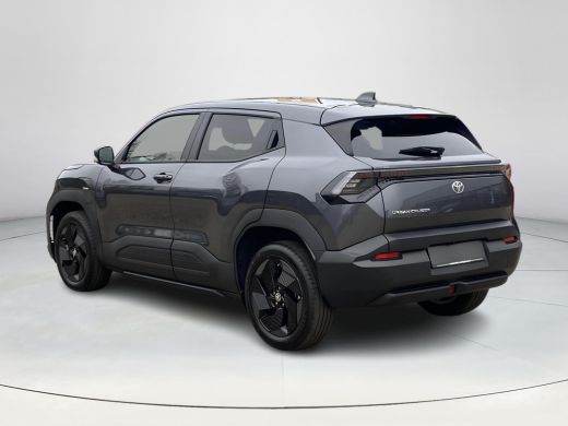 Toyota Urban Cruiser Dynamic 61 kWh | Nieuwe auto | Binnenkort verwacht | ActivLease financial lease