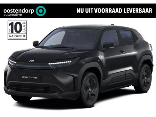 Toyota Urban Cruiser Dynamic 61 kWh | Nieuwe auto | Direct uit voorraad leverbaar | ActivLease financial lease