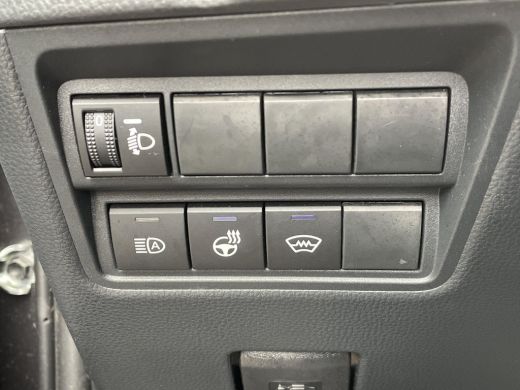 Toyota Yaris Cross 1.5 Hybrid 115 Dynamic **DODEHOEK DETECTIE/ STOEL EN STUURVERWARMING/ KEYLESS** ActivLease financial lease