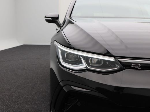 Volkswagen Golf 1.5 eTSi 150 Pk Automaat R-Line Business | Stoel/Stuur verwarming | Trekhaak | Camera | Adaptive ... ActivLease financial lease
