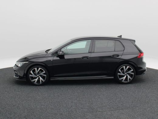Volkswagen Golf 1.5 eTSi 150 Pk Automaat R-Line Business | Stoel/Stuur verwarming | Trekhaak | Camera | Adaptive ... ActivLease financial lease