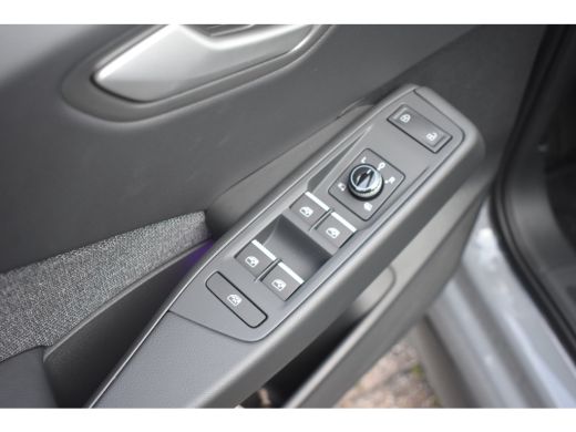 Volkswagen ID.3 Neo 231PK Style | NAVIGATIE | MEMORY STOELEN | PANORAMADAK | IQ LIGHT | STEUNHAAK | HARMAN KARDON ActivLease financial lease