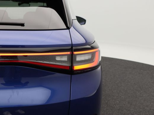 Volkswagen ID.4 First 77 kWh | Stoel/Stuurverwarming | Adaptive Cruise | Camera | CarPlay | Navigatie | 20 Inch |... ActivLease financial lease