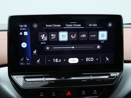 Volkswagen ID.4 Pro Performance 77 kWh 204 Pk | Stoel/Stuurverwarming | Adaptive cruise | Camera | CarPlay | 54.3... ActivLease financial lease
